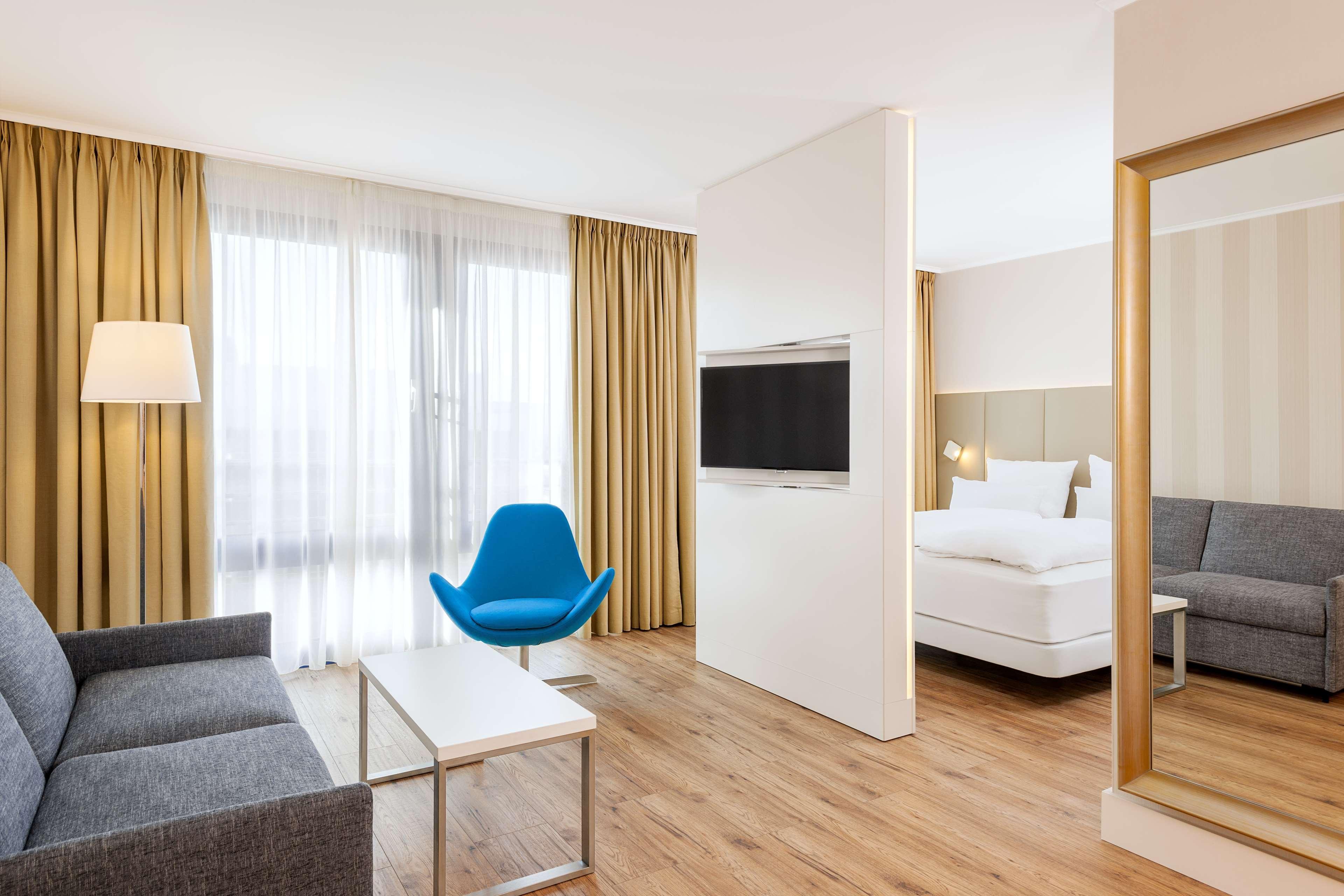 Aparthotel Nh 4*